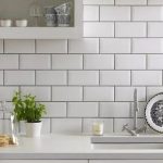 Memilih Motif Keramik Untuk Dinding Dapur