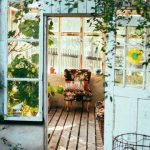 Suka Rumah Banyak Pohon? Cari Tahu Dulu Untung-Ruginya