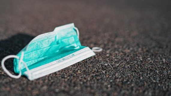 Tips Merawat Keluarga yang Positif COVID