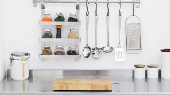 7 Tips Mudah Menata Peralatan Dapur Rumah Minimalis