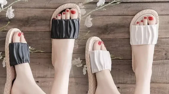 Menemukan Kenyamanan Sejati: Tips Memilih Sandal Rumah yang Cocok untuk Segala Kebutuhan