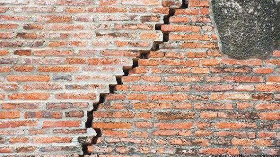 Perawatan dan Pemeliharaan Bata Ringan untuk Memastikan Kestabilan dan Kekuatan Rumah Anda