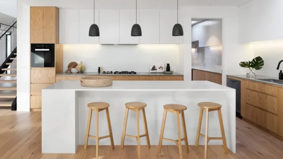 Meja Makan vs Meja Bar: Mana yang Lebih Cocok untuk Rumah Anda?