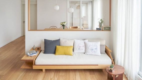 Menciptakan Ruang Keluarga yang Nyaman dan Sehat di Rumah