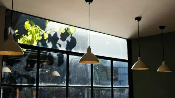 Tips Menata Pencahayaan Alami di Rumah Agar Nyaman dan Hemat Energi