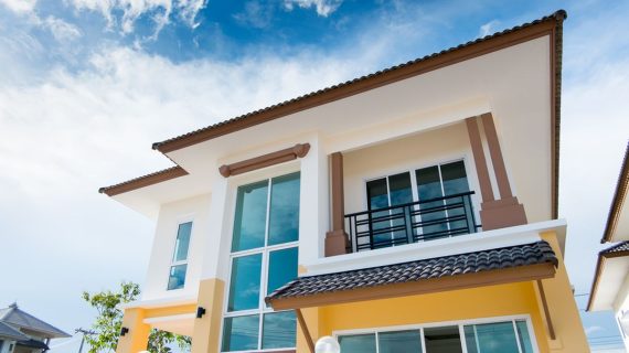 Rekomendasi Warna Cat Eksterior Tahan Cuaca Tropis: Estetik Sepanjang Tahun