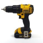 Meteran Roll vs Laser Distance Meter: Kapan Anda Harus Beralih ke Alat Ukur Digital?